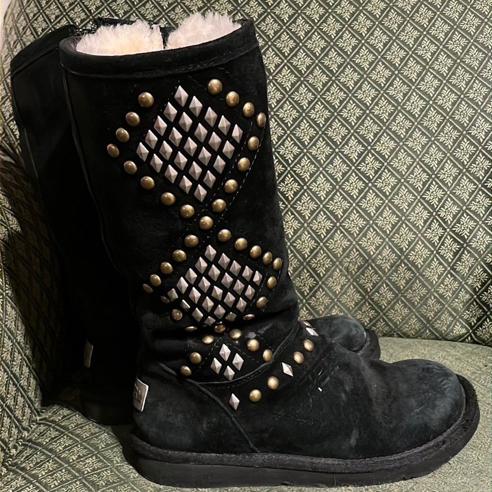 Size 7. UGG Boots.